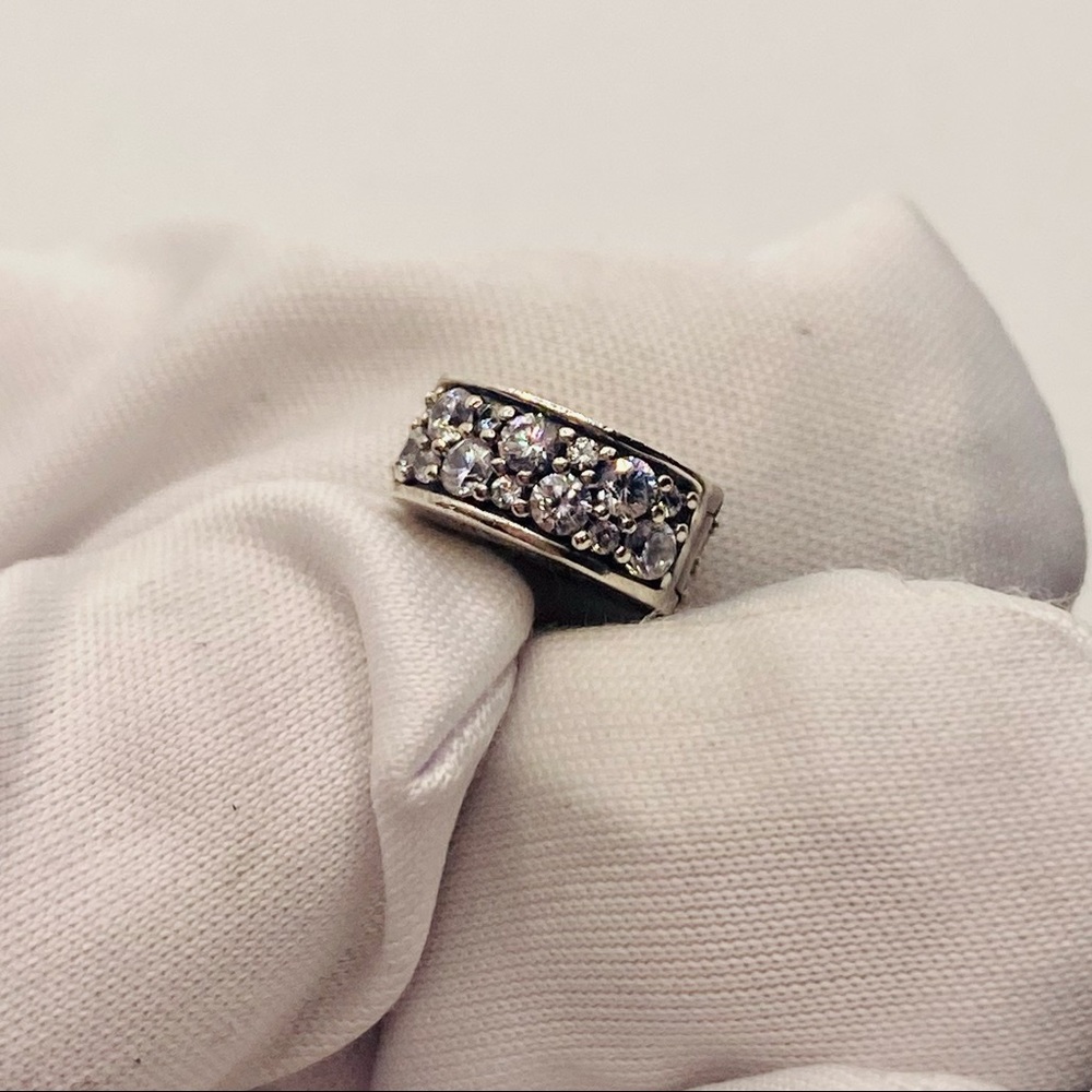 🚨 2 / TWO 🚨 EUC Pandora 791817CZ Silver Shining Elegance Clip w/ Clear Zirconia - Picture 6 of 10